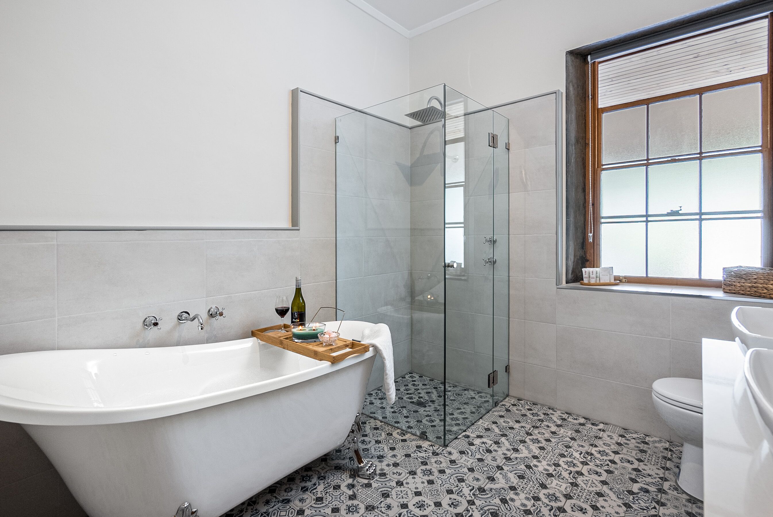 Reillys Wines Heritage Cottages — image 2