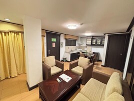 1 bedroom, desk, iron/ironing board, free WiFi