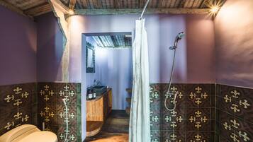 Villa, 2 Bedrooms, Private Pool | Bathroom | Shower, free toiletries, hair dryer, towels