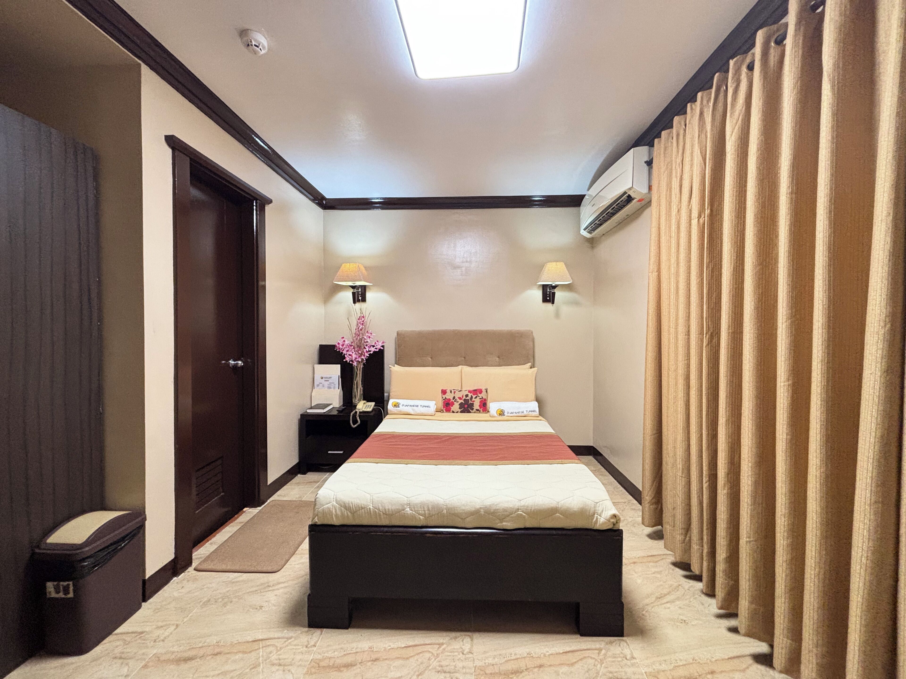 Superior Room | Rollaway beds