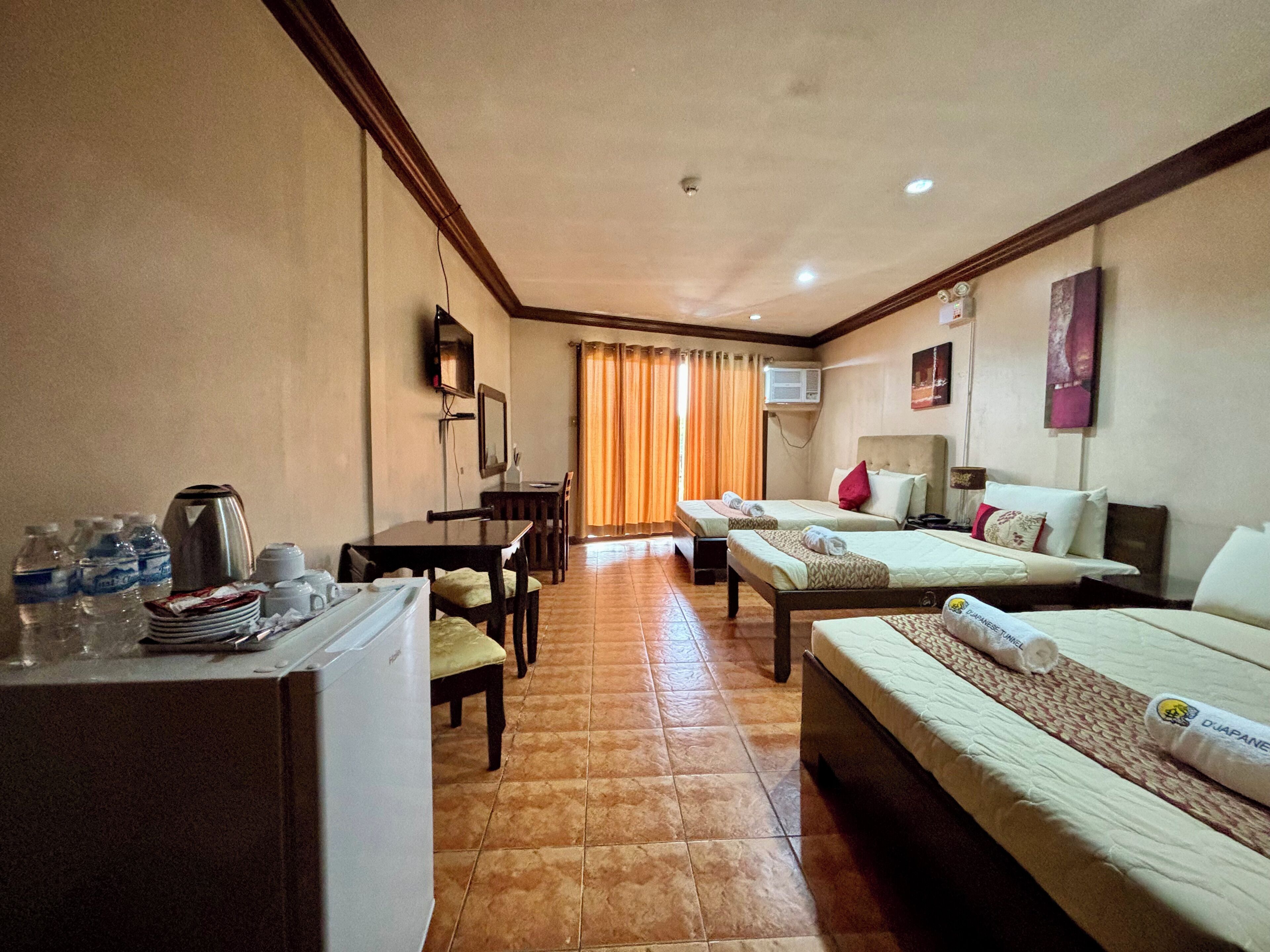 Family Room | Rollaway beds