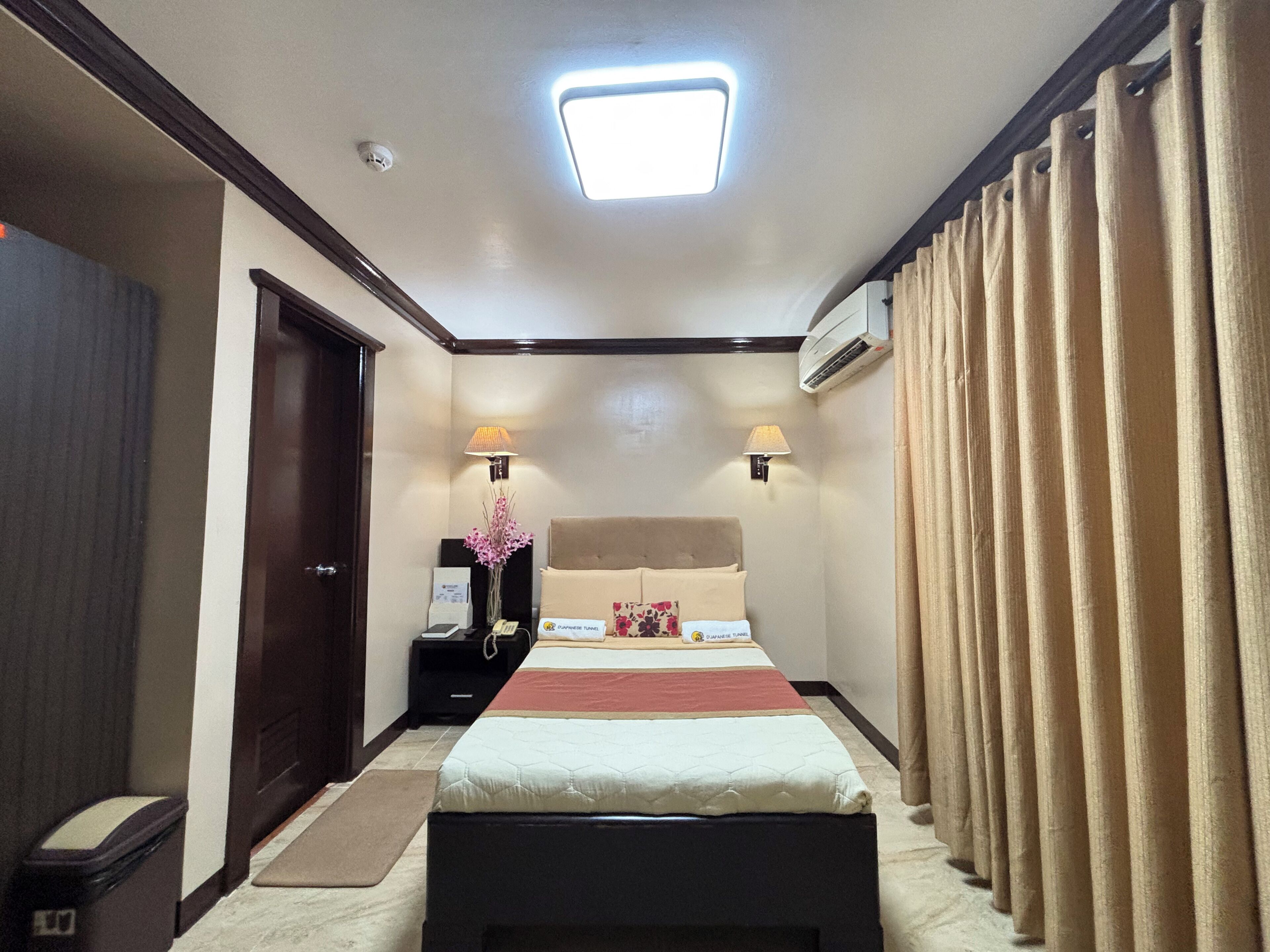Superior Room | Desk, blackout drapes, iron/ironing board, rollaway beds