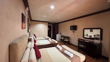 Desk, blackout drapes, iron/ironing board, free WiFi