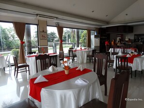 Frühstück, Mittagessen, Abendessen, philippinische Küche 