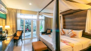 Bureau, rideaux occultants, Wi-Fi gratuit, draps fournis