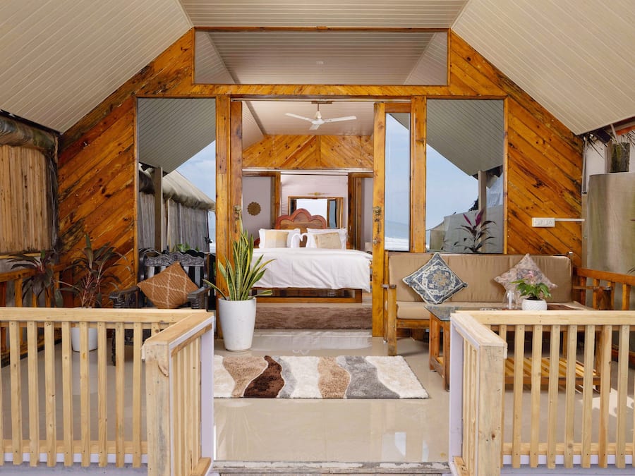 Luxury-Ferienhütte, Badewanne, Meerblick (Front Hut) | Terrasse/Patio