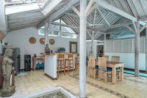 Villa, 2 soverom, privat basseng | Spisestue