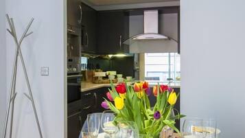 Superior Apartment, 1 Bedroom, Balcony | Private kitchen | Full-size fridge, microwave, stovetop, dishwasher