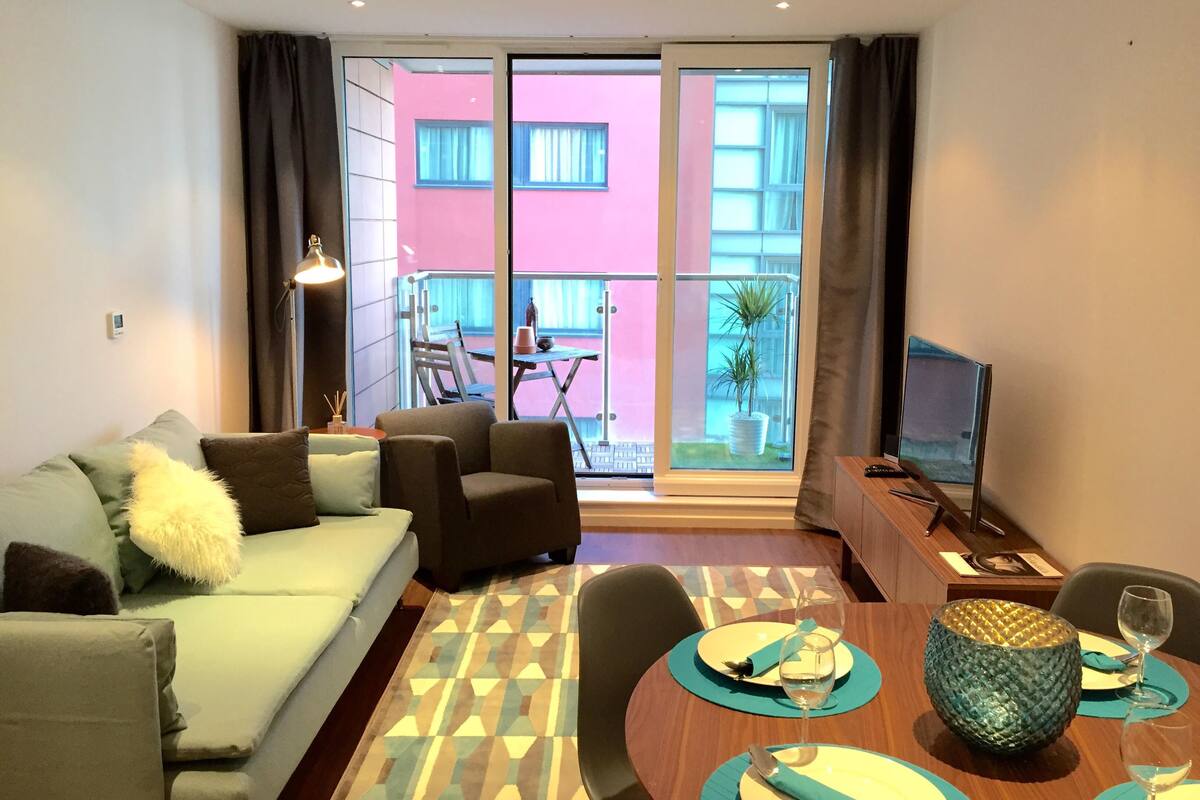 Apartment, 1 Bedroom, Balcony | Living area | Flat-screen TV