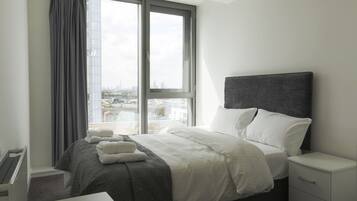 Superior Apartment, 2 Bedrooms, Balcony | 2 bedrooms, cribs/infant beds, rollaway beds, free WiFi