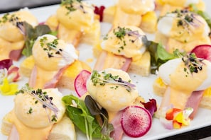Daily buffet breakfast for a fee - Orient Hotel Kochi (Kochi)