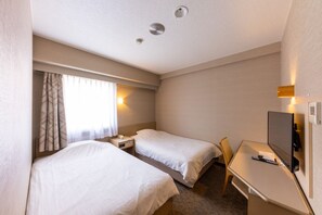 标准双床房, 无烟房 | 办公桌、免费 WiFi、床单