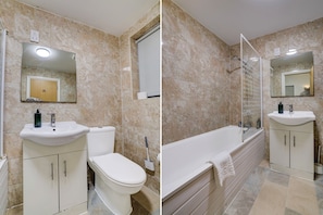 Standard Twin Room, 2 Single Beds | Bathroom