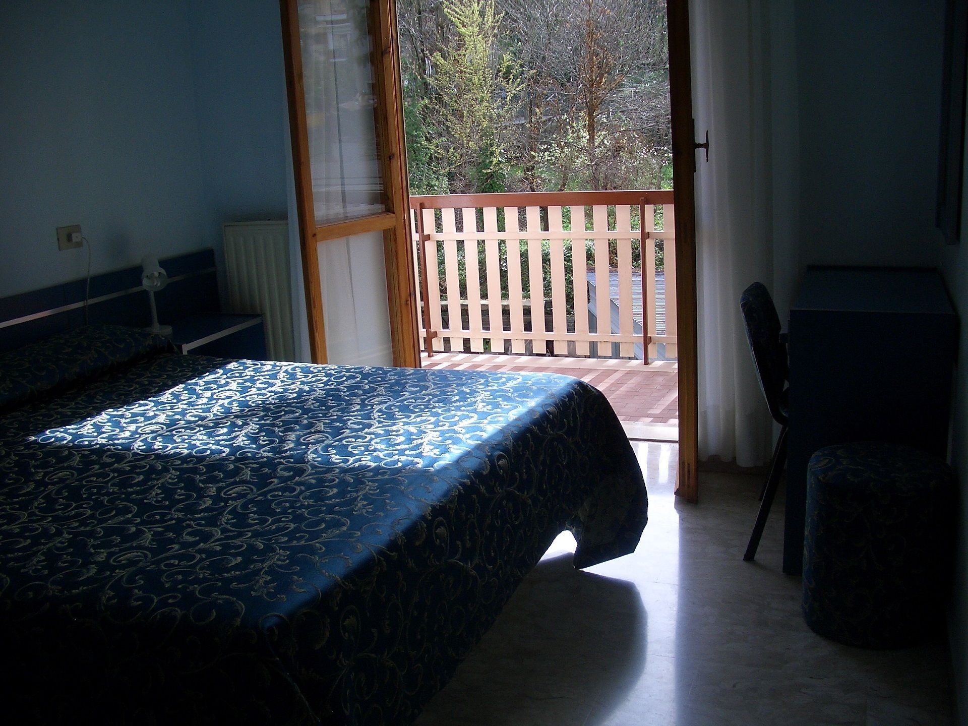 in-room safe, desk, soundproofing, free cots/infant beds