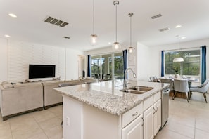 Familienhaus, 5 Schlafzimmer | Eigene Küche