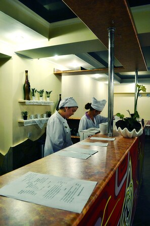 아침 식사, 점심 식사, 저녁 식사 제공, 러시아 요리