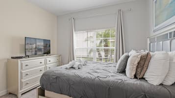 1 habitación, decoración personalizada y muebles diferentes