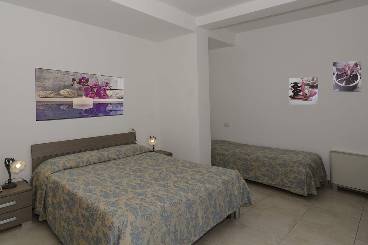 Biancheria da letto di alta qualità, minibar, una cassaforte in camera