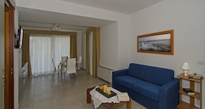 Suite con Cucina | 客廳 | 電視