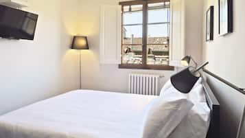 Chambre Double Standard, vue ville (Tornabuoni Small Size Room) | Literie de qualité supérieure, coffres-forts dans les chambres