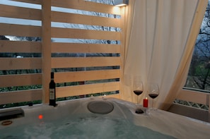 Tina de hidromasaje interior