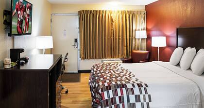 Red Roof Inn Indianapolis - Castleton