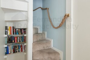 House, 4 Bedrooms | Interior - Redecorated Pet Friendly Home by RedAwning (Fernandina Beach)