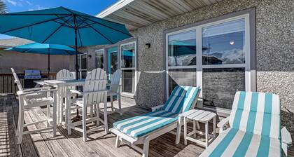 Redecorated Pet Friendly Home by RedAwning