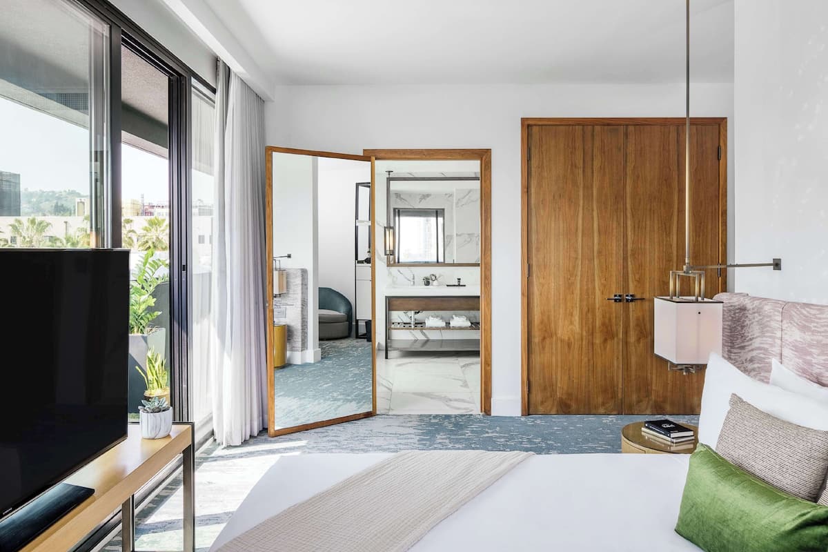 Premium bedding, down duvets, Select Comfort beds, in-room safe