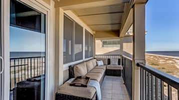 Appart'hôtel, 2 chambres | Enceinte de l’hébergement