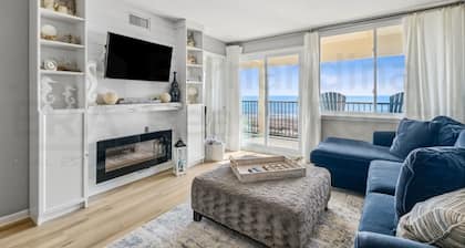 Coral Sands Beautiful Condominium by RedAwning