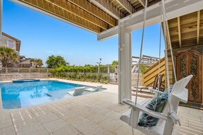 Casa, 6 habitaciones | Alberca | Alberca al aire libre y camastros