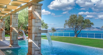 Artina Luxury Villa