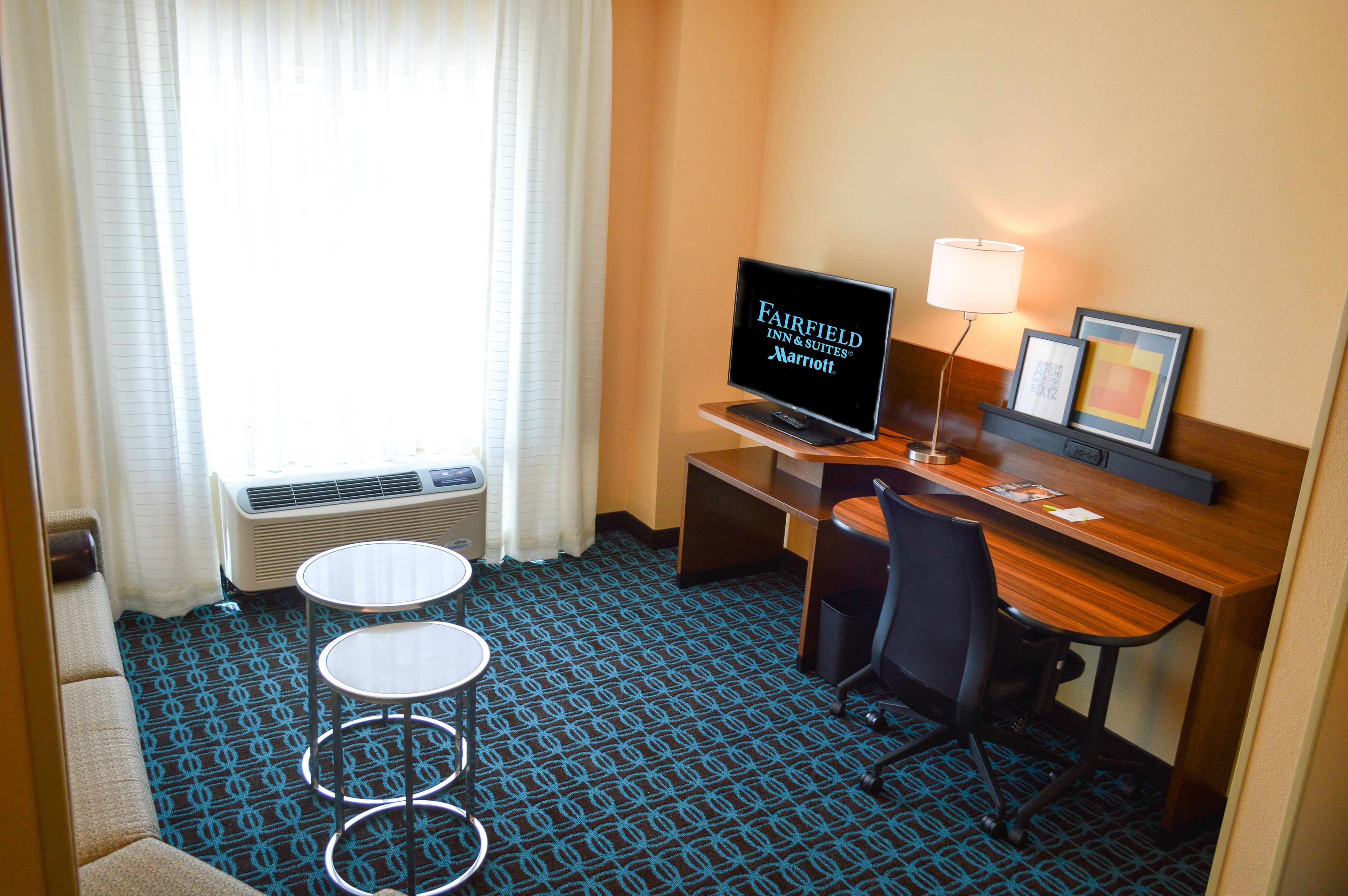 32-inch smart tv with cable channels, tv, netflix