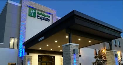 Holiday Inn Express & Suites Blackwell, an IHG Hotel