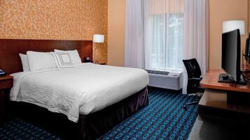 Værelse - 1 kingsize-seng - ikke-ryger | Pengeskab på værelset, skrivebord, strygejern/strygebræt