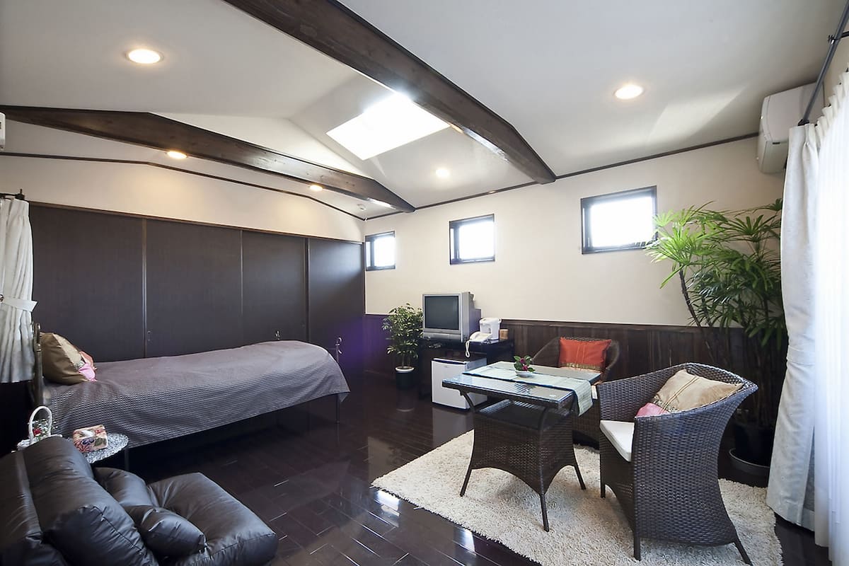In-room safe, blackout curtains, bed sheets