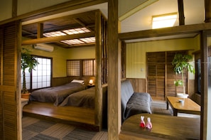 傳統客房, 日式榻榻米, 非吸煙房 (Japanese Room Kozue,OpenAirBath +13yo) | 客房內保險箱、遮光布/窗簾、床單