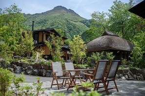 Zimmer (Owners House Annex, From 13 years old) | Ausblick vom Zimmer