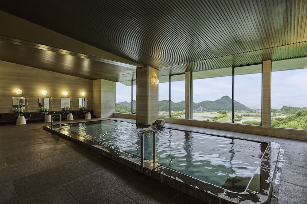 NAGARAGAWA SEIRYU HOTEL