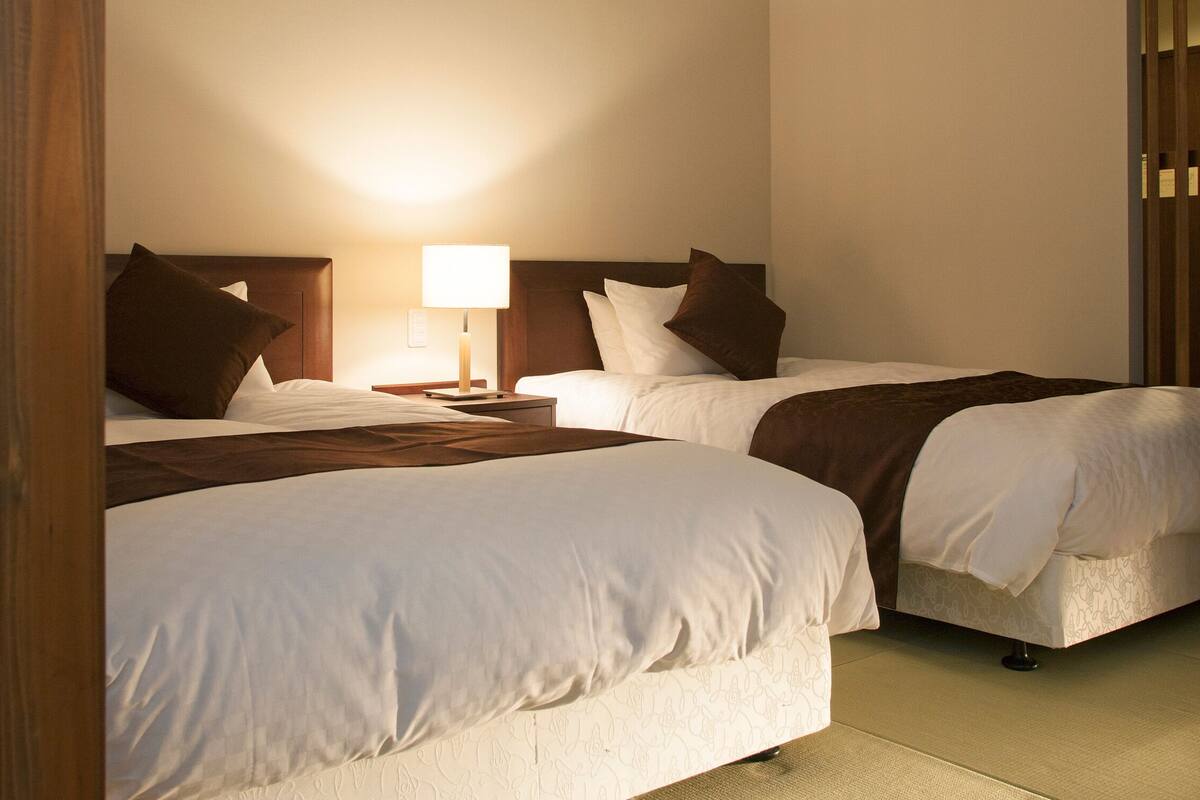 luxury twin room | 1 bedroom, in-room safe, free wifi