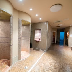Sale per trattamenti di coppia, sauna, bagno turco, bagno turco/hammam