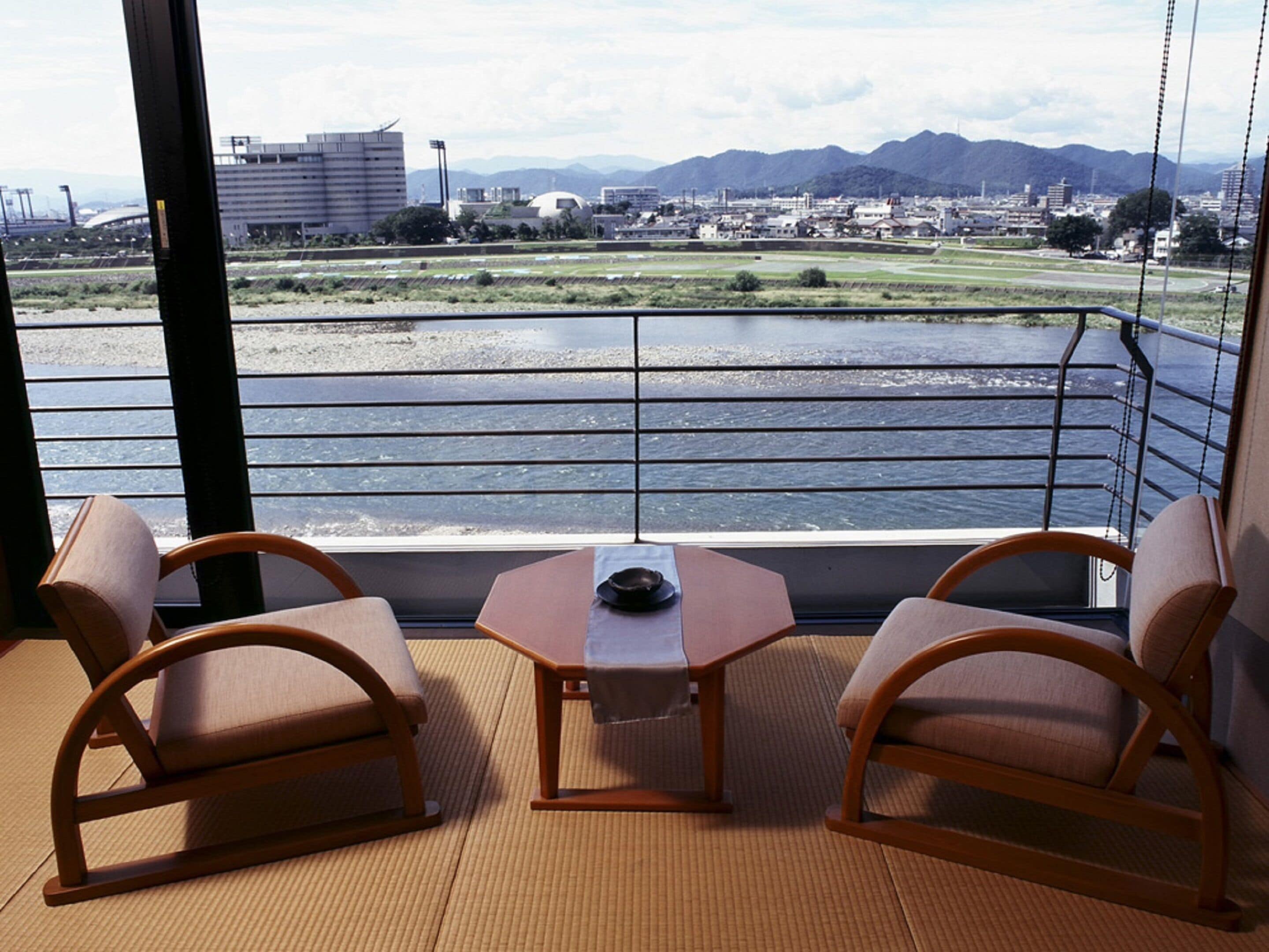 禁煙 露天風呂付川側特別室 | 部屋からの景観