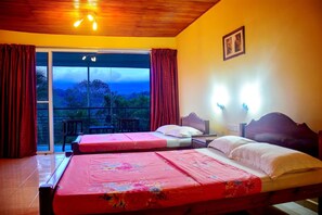 Caja de seguridad en la habitación, escritorio y cunas gratuitas