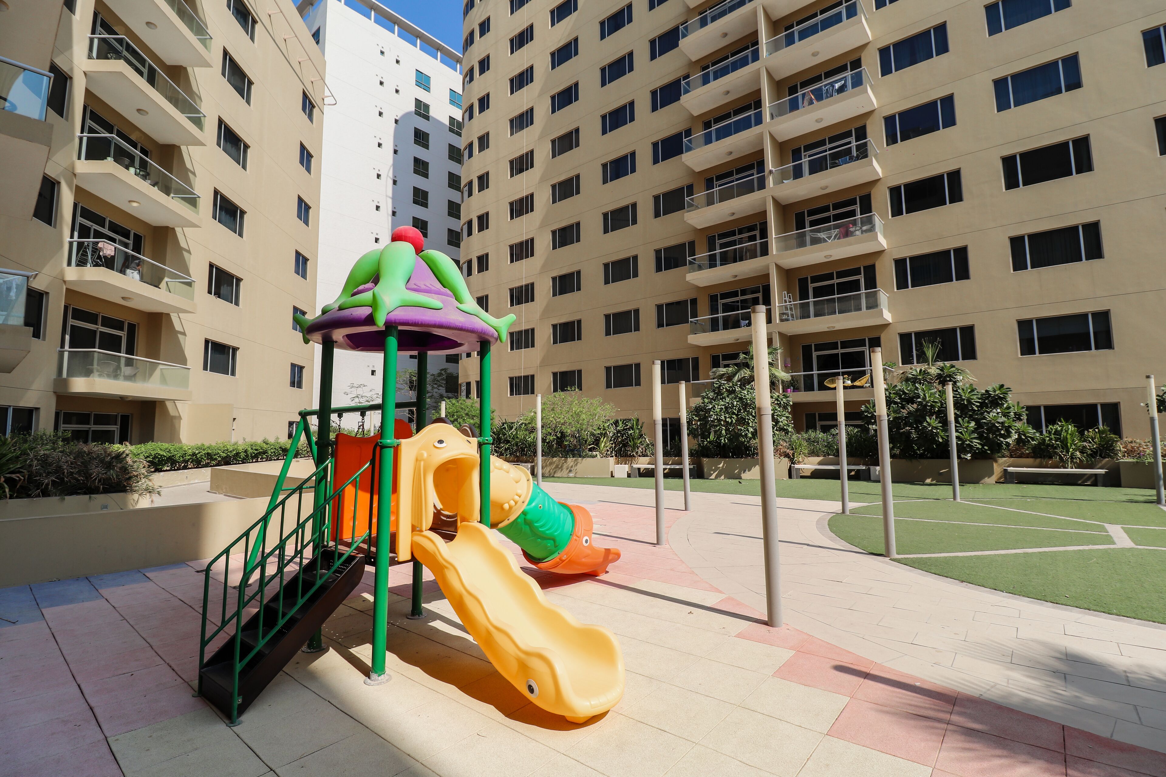 children’s play area – outdoor