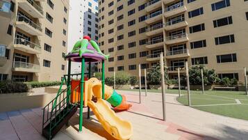 Children's play area - outdoor