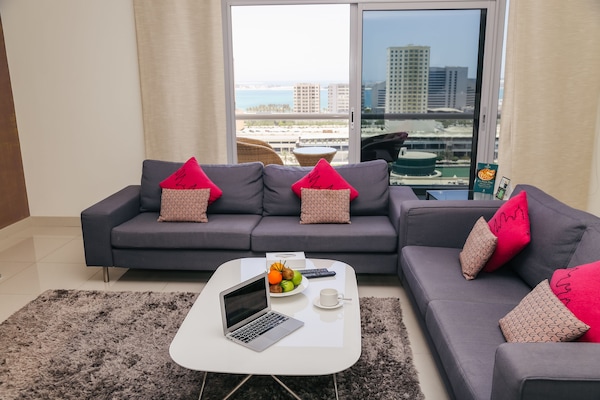 40-inch LED TV with satellite channels, TV