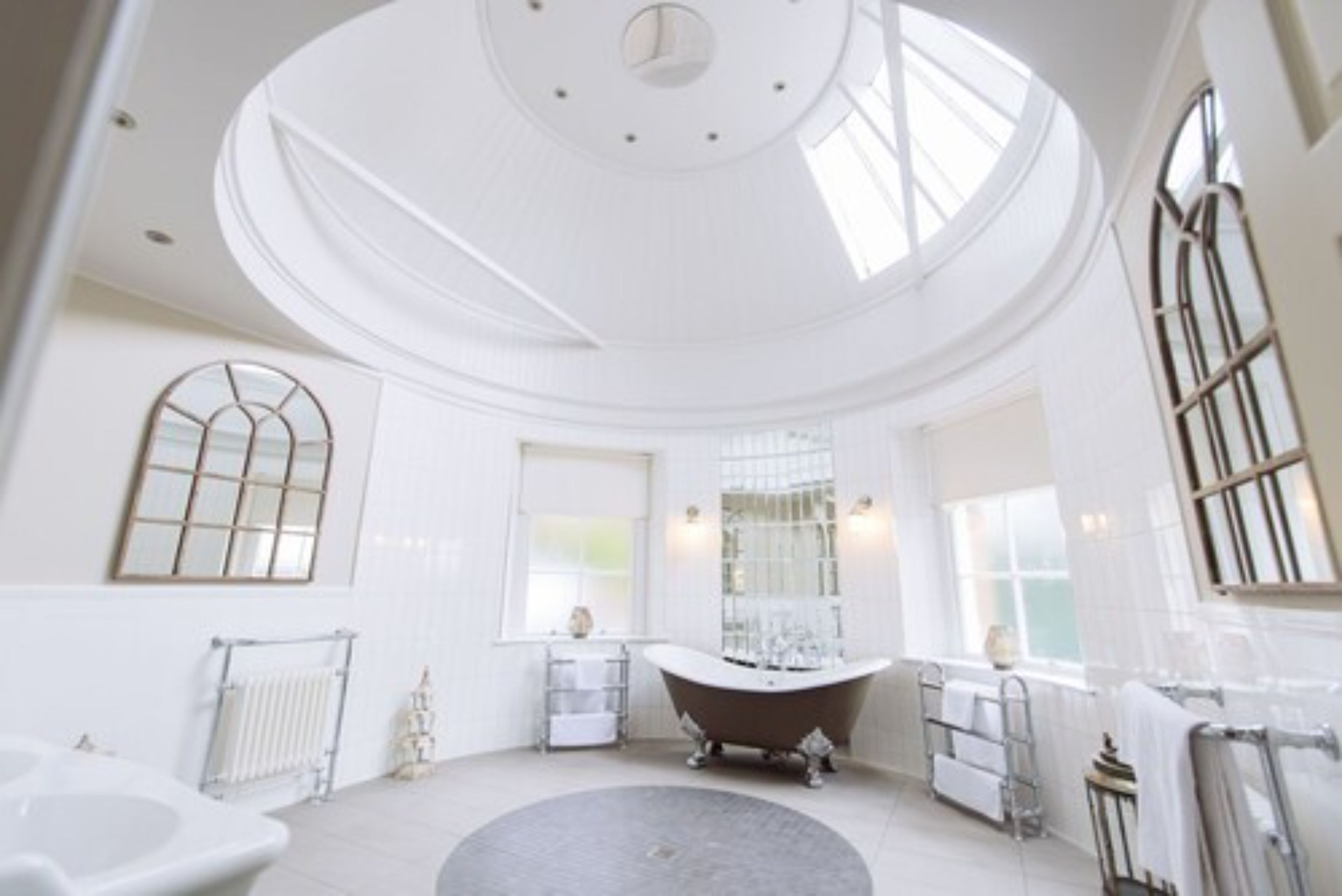 luxury suite | bathroom amenities | rainfall showerhead, free toiletries, hair dryer, towels