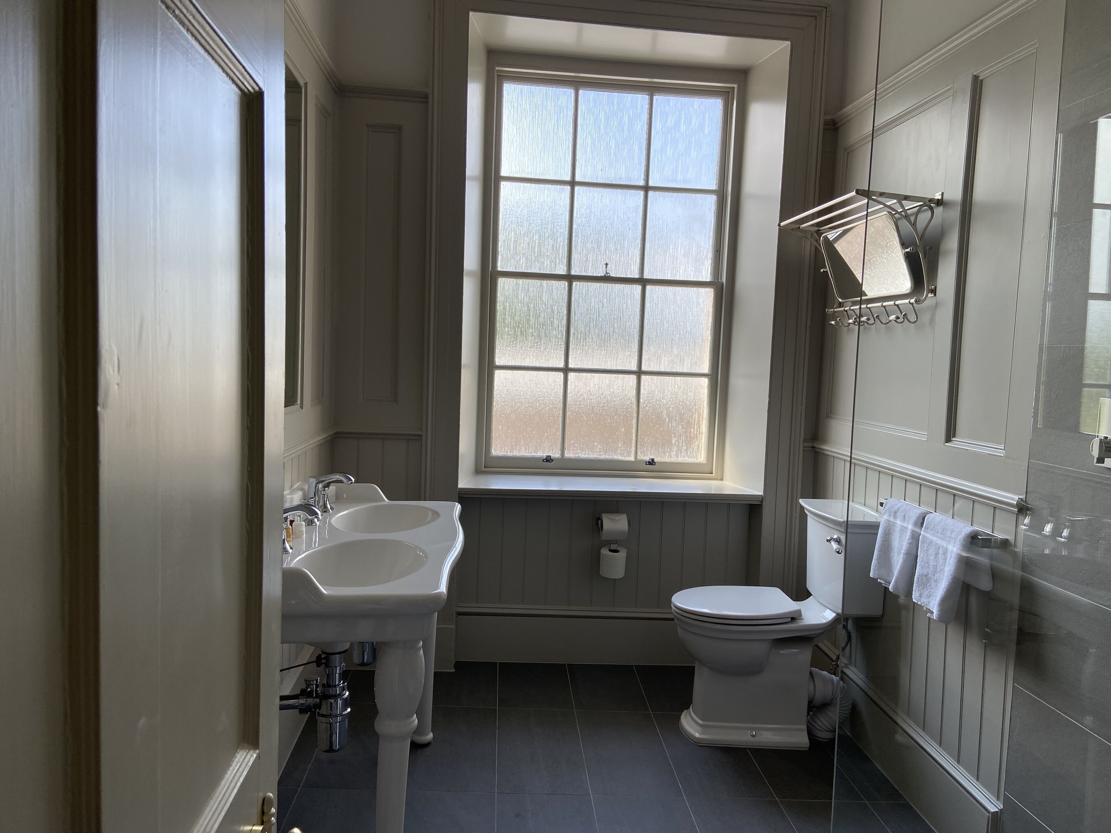 Bathroom | Rainfall showerhead, free toiletries, hair dryer, towels