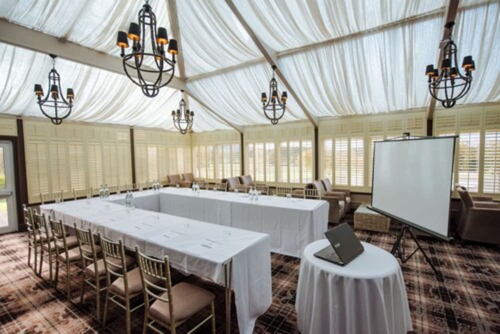 Cornhill Castle Hotel by null